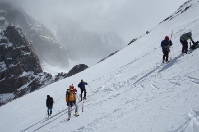 Apprendre le ski hors piste
